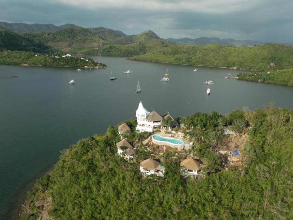 Al Faro Cosmio Hotel Palawan Бусуанга Екстериор снимка
