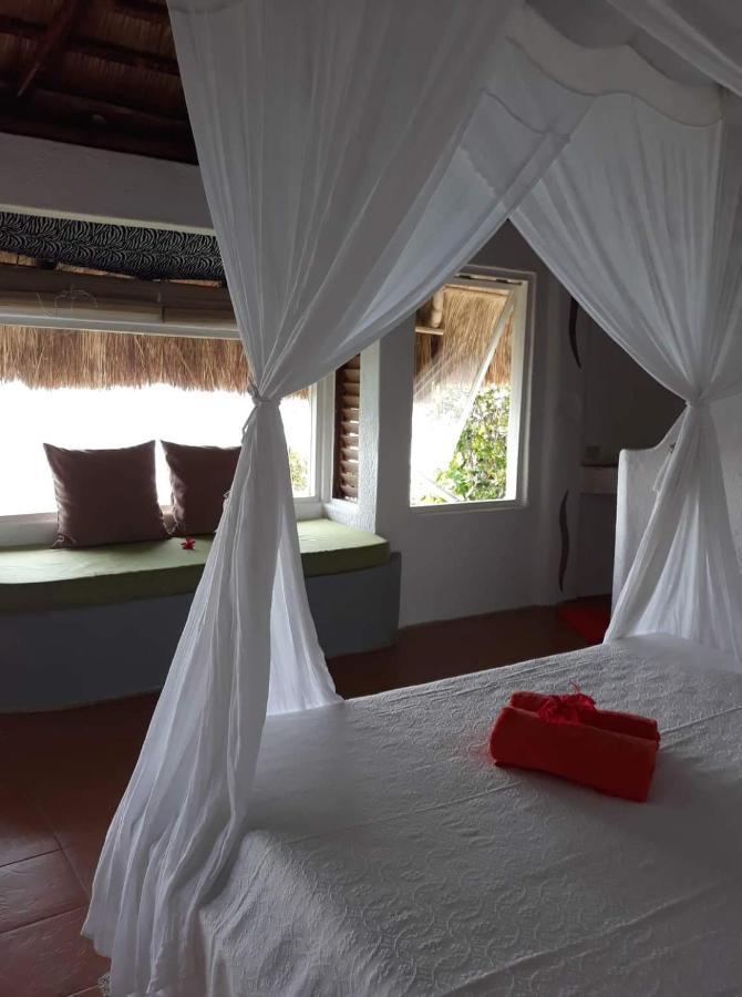 Al Faro Cosmio Hotel Palawan Бусуанга Екстериор снимка