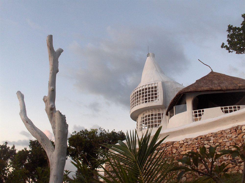 Al Faro Cosmio Hotel Palawan Бусуанга Екстериор снимка