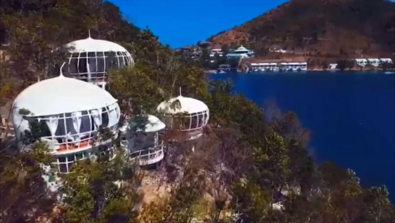 Al Faro Cosmio Hotel Palawan Бусуанга Екстериор снимка