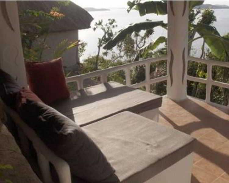 Al Faro Cosmio Hotel Palawan Бусуанга Екстериор снимка